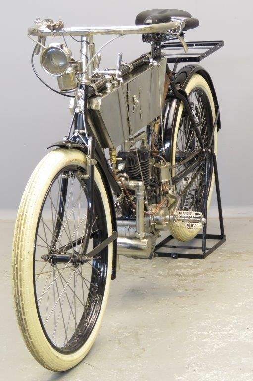 Старинный велоцикл Rochet MA 1903